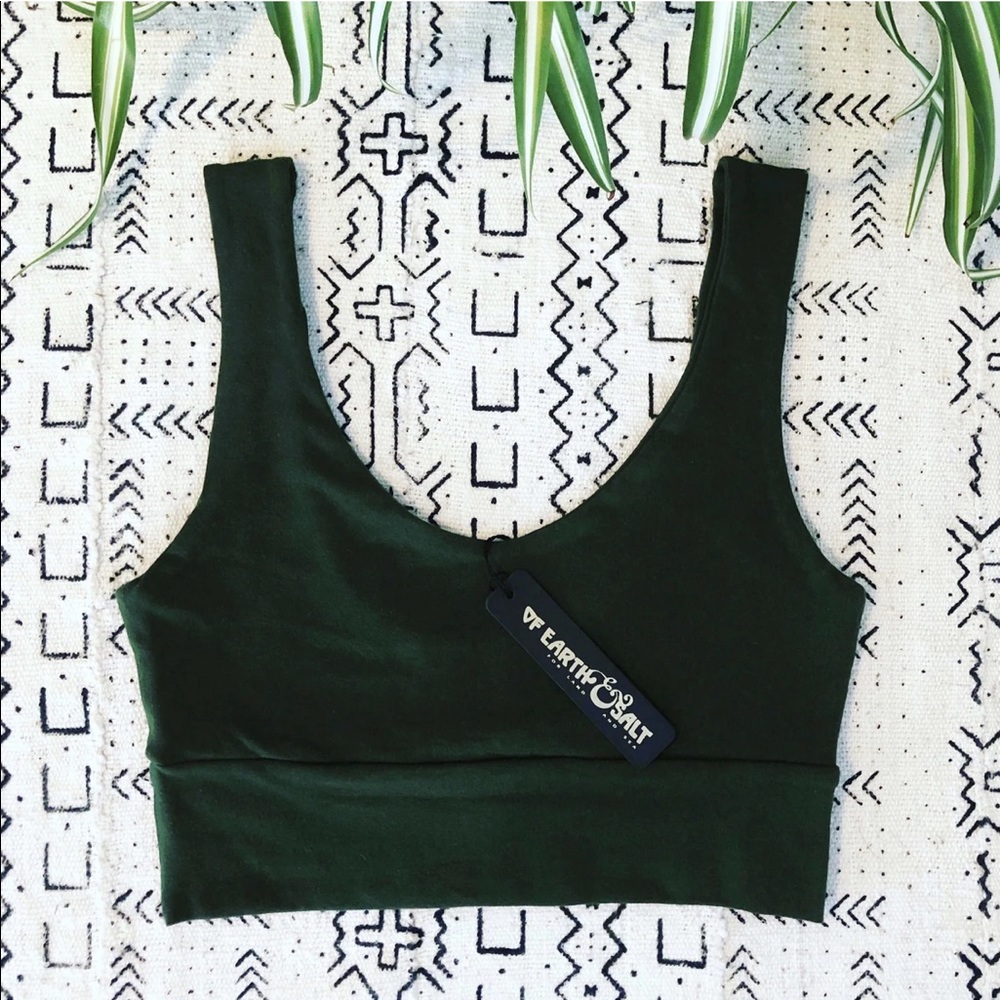 NWOT Army green cropped tank